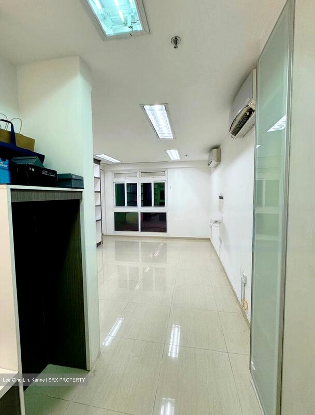 Soho Life (D15), Office #493767781